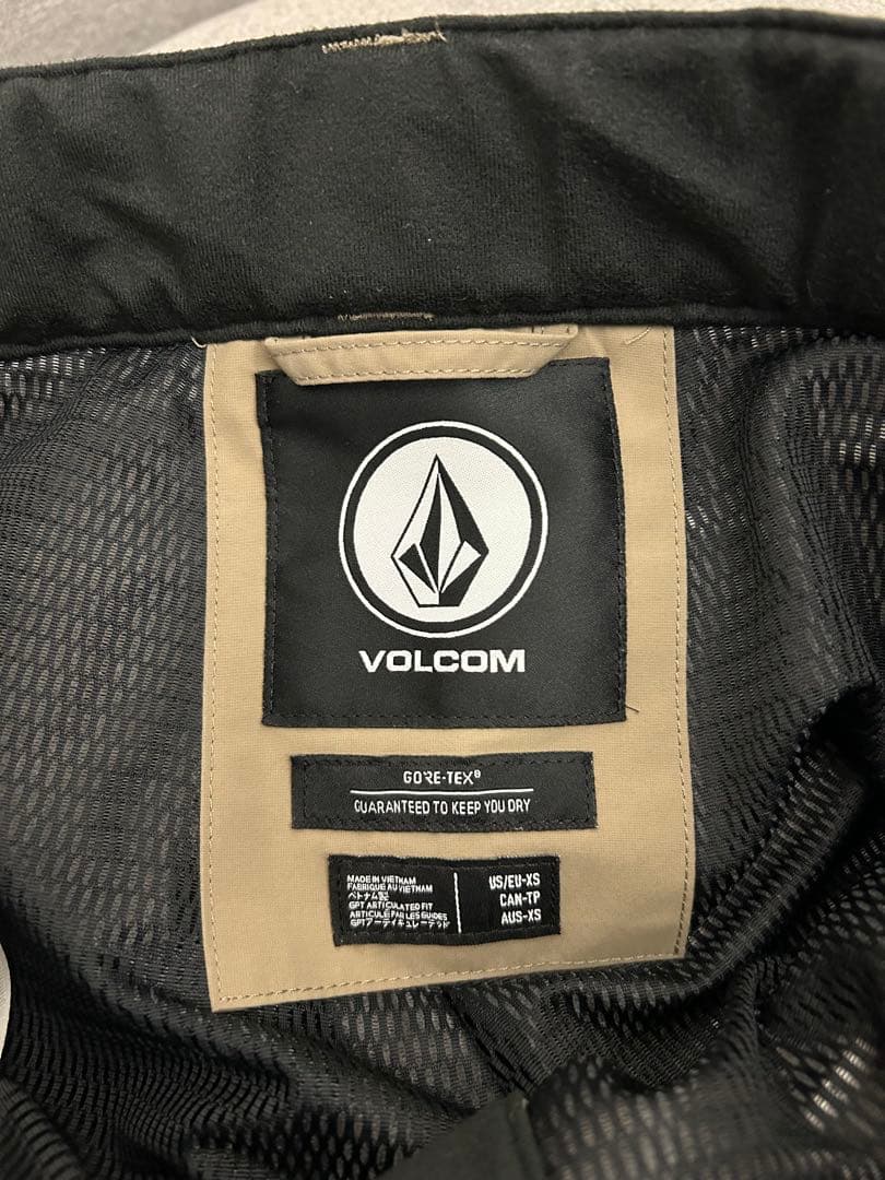 VOLCOM GORE-TEX スノーボードパンツ ベージュ