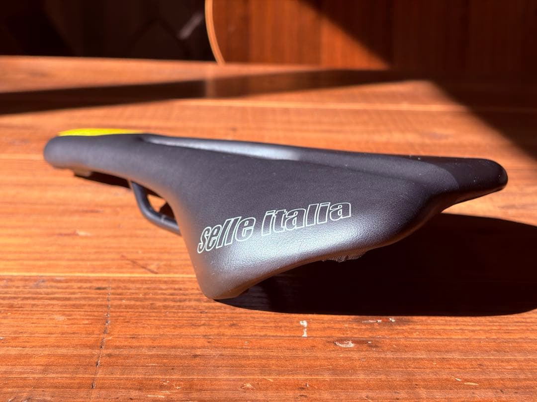 【レア】Selle Italia アナトミックサドル LOOK完成車外し