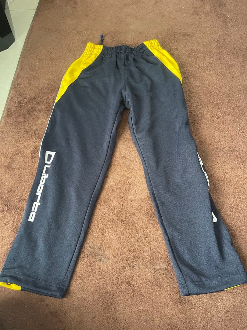 Liberta ジャージセット Sサイズ130サイズの通販はau PAY マーケット