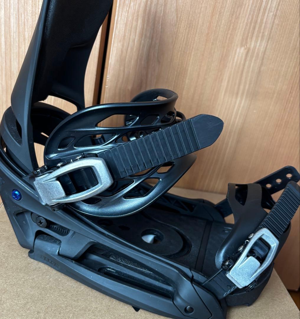 2025-26 BURTON MEN'S CARTEL EST Mサイズ