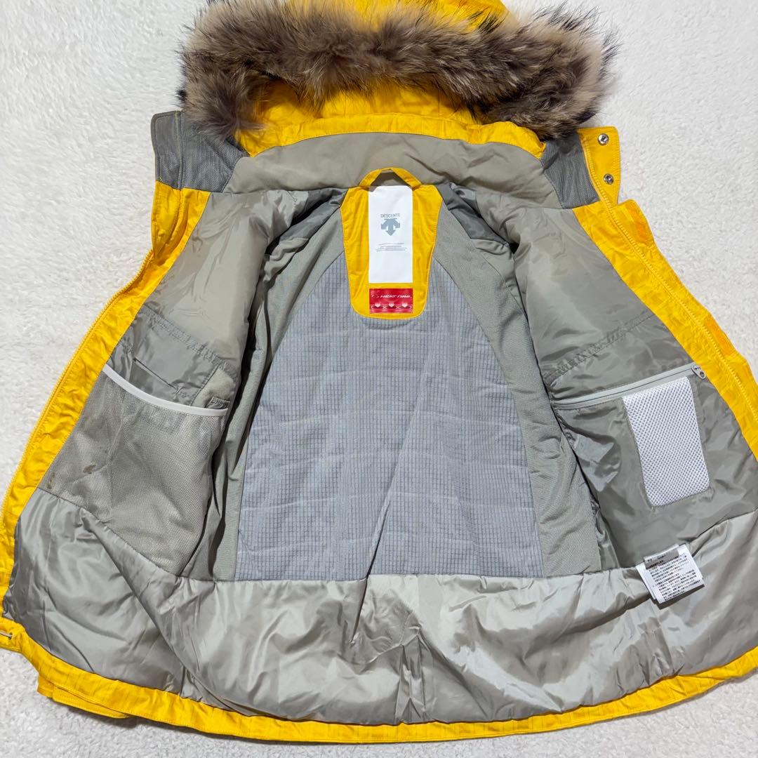 デサント　ヘリーハンセン　スノーボードウェア　スキーウェア 上下　ラクーンファー