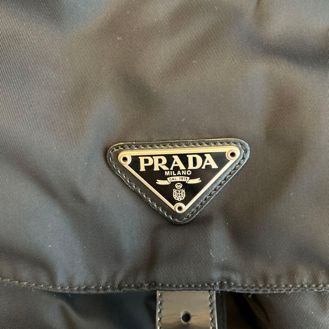 【美品】 プラダ 三角ロゴ バックパック ナイロン ブラック　白タグあり