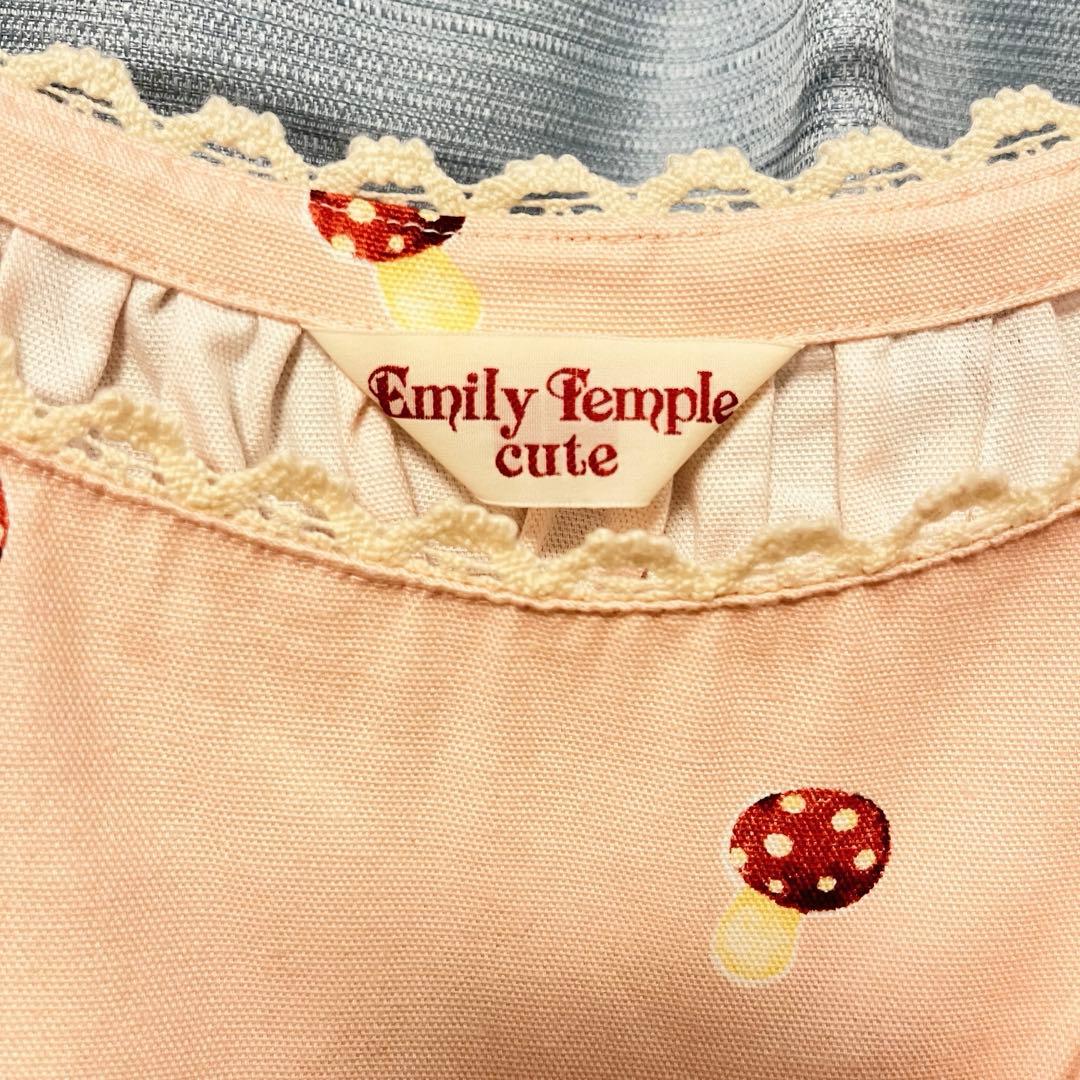 Emily Temple cute 半袖ひざ丈ワンピース