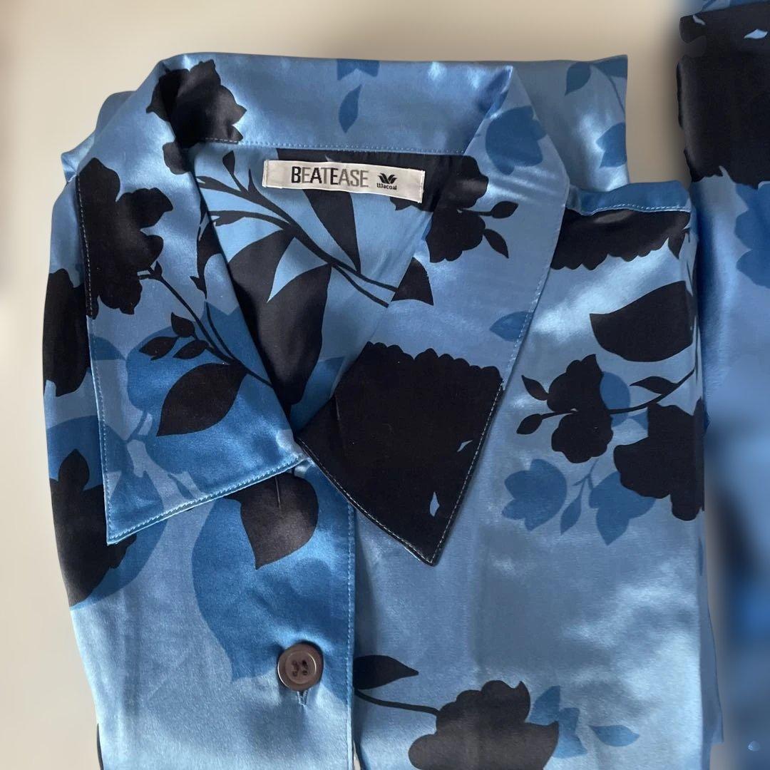 は*ん様 BEATEASE 花柄　絹　シルク　パジャマセット