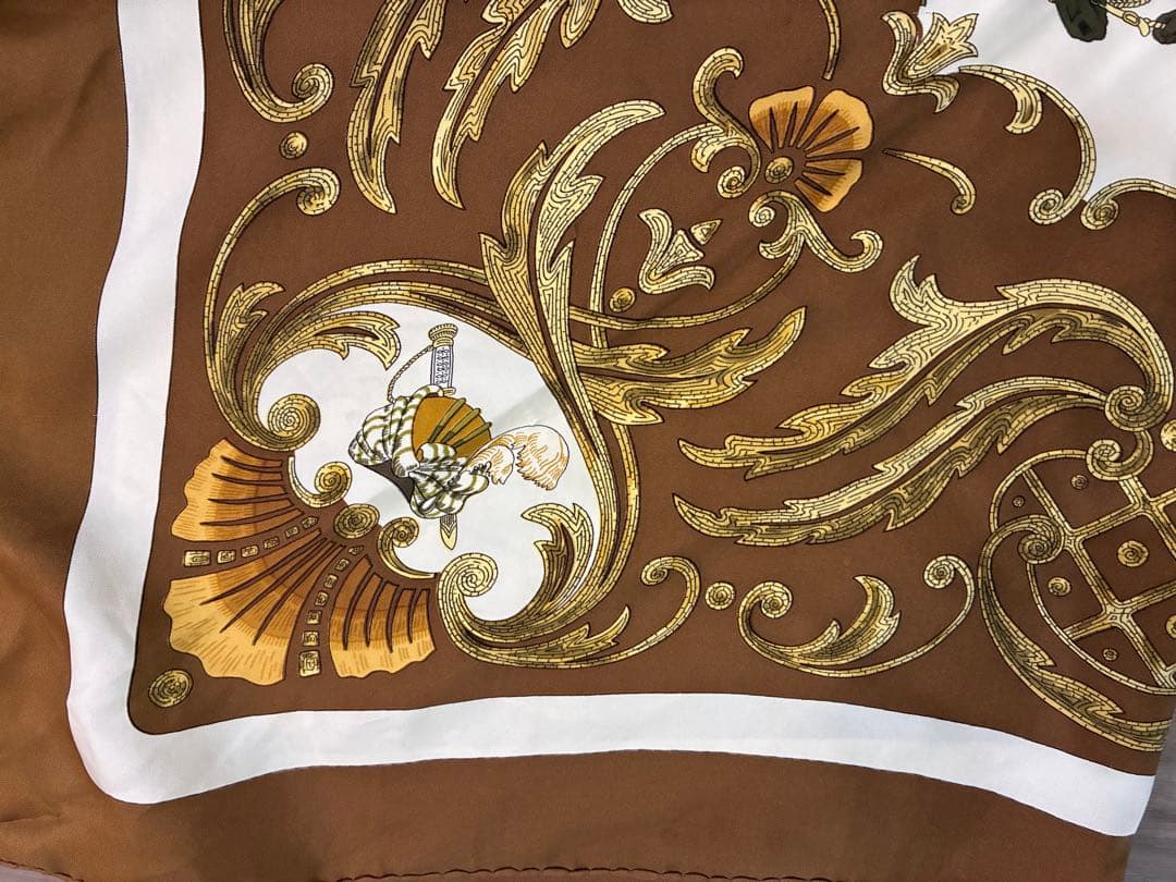 エルメス　スカーフ　ビンテージ　ブラウン　茶色　カレ　90