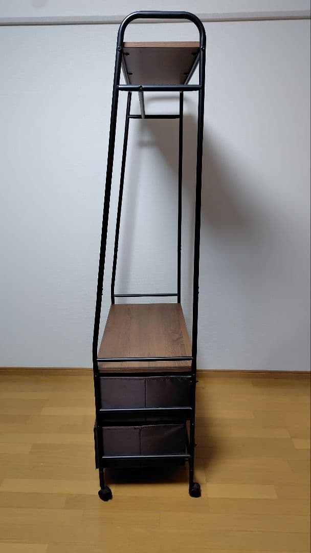 ハンガーラック付きクローゼット