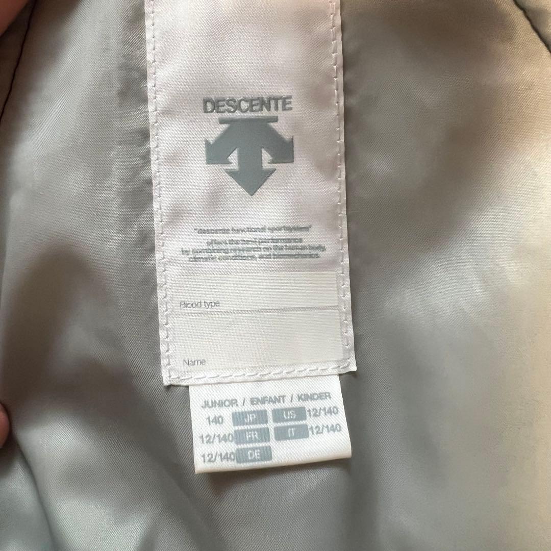 DESCENTE デサント140cm子ども用スキーウェア セット
