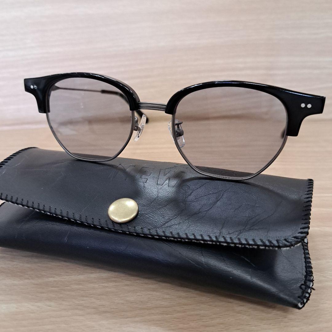 NEW.サングラス WILLEM ブラック ブロータイプ