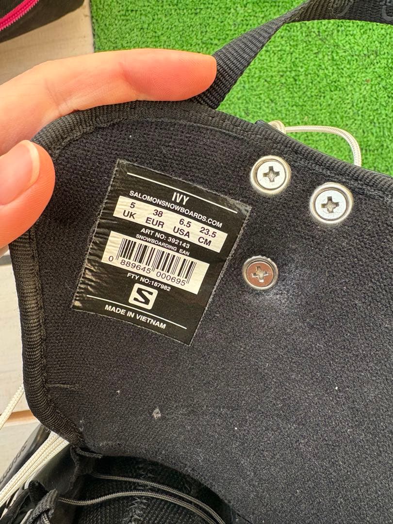 サロモン スノーボードブーツ　23.5センチ