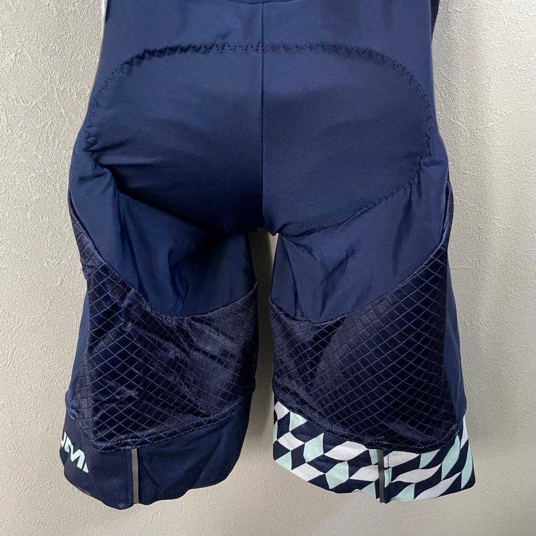 未使用・保管品★パールイズミ スピードプリントビブパンツ　メンズ　XL
