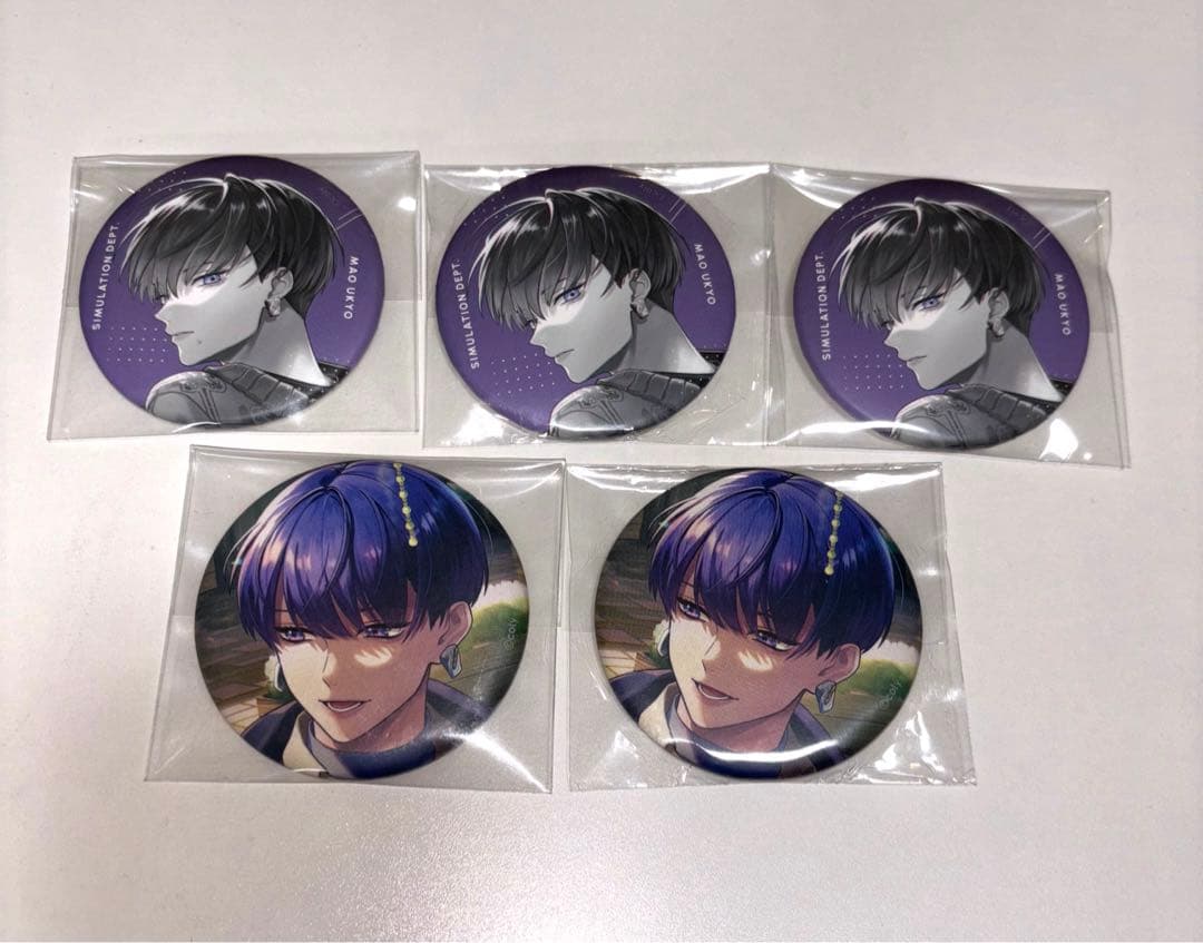 ブレイクマイケース 宇京真央 缶バッジ - メルカリ