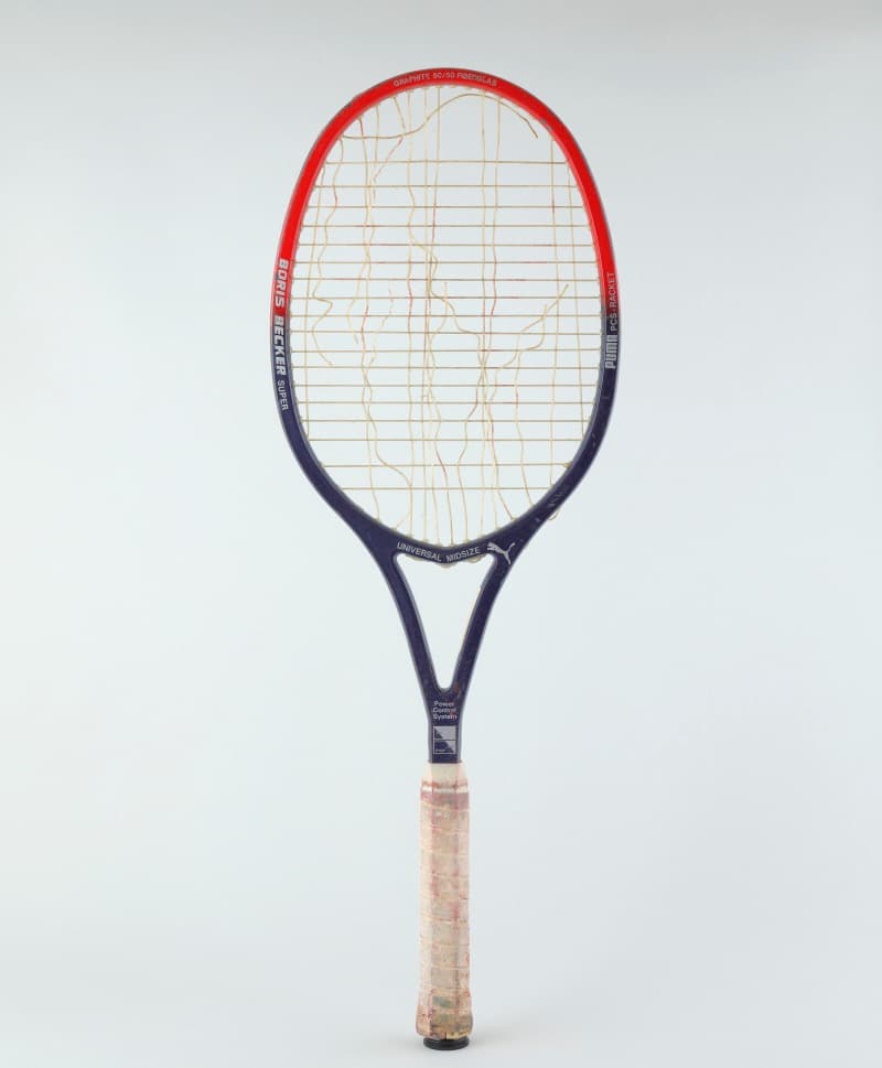 ボリスベッカー本人使用ラケット | PUMA BORIS BECKERサイン入 - メルカリ