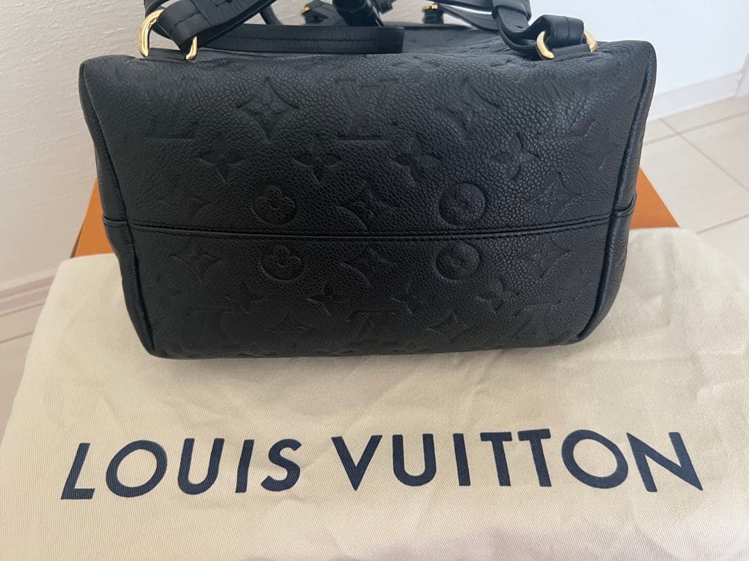 LOUIS VUITTON モンスリーPMリュック