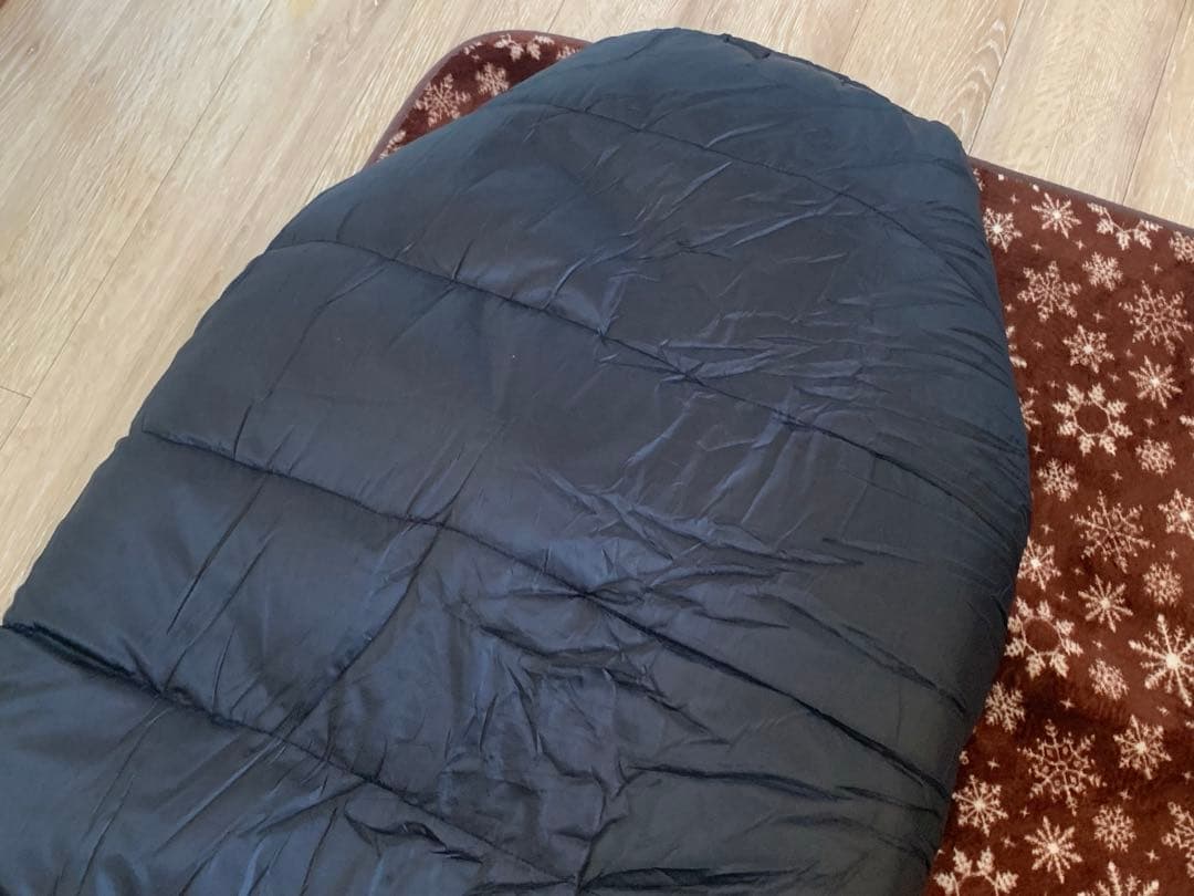 【訳あり】Bear Rock -34度　冬用寝袋 FX-453G 専用袋付