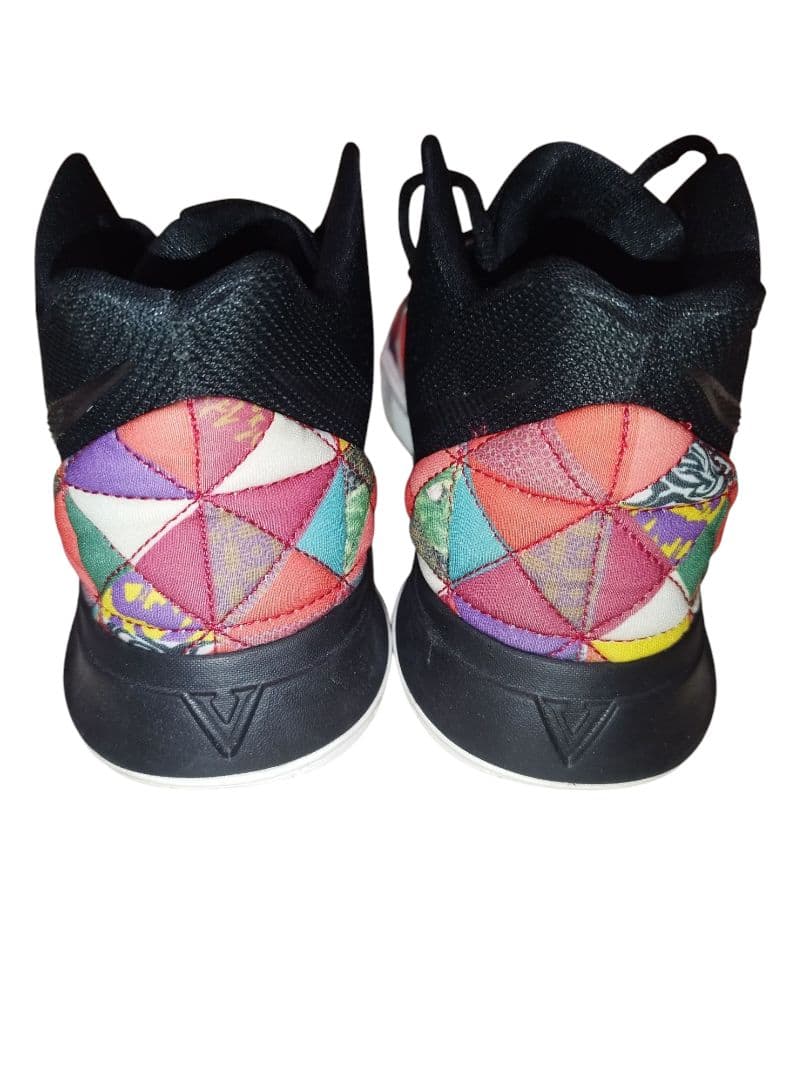 【美品】カイリー5 EP　NIKE　ナイキ　NBA　バスケ　バッシュ　シューズ