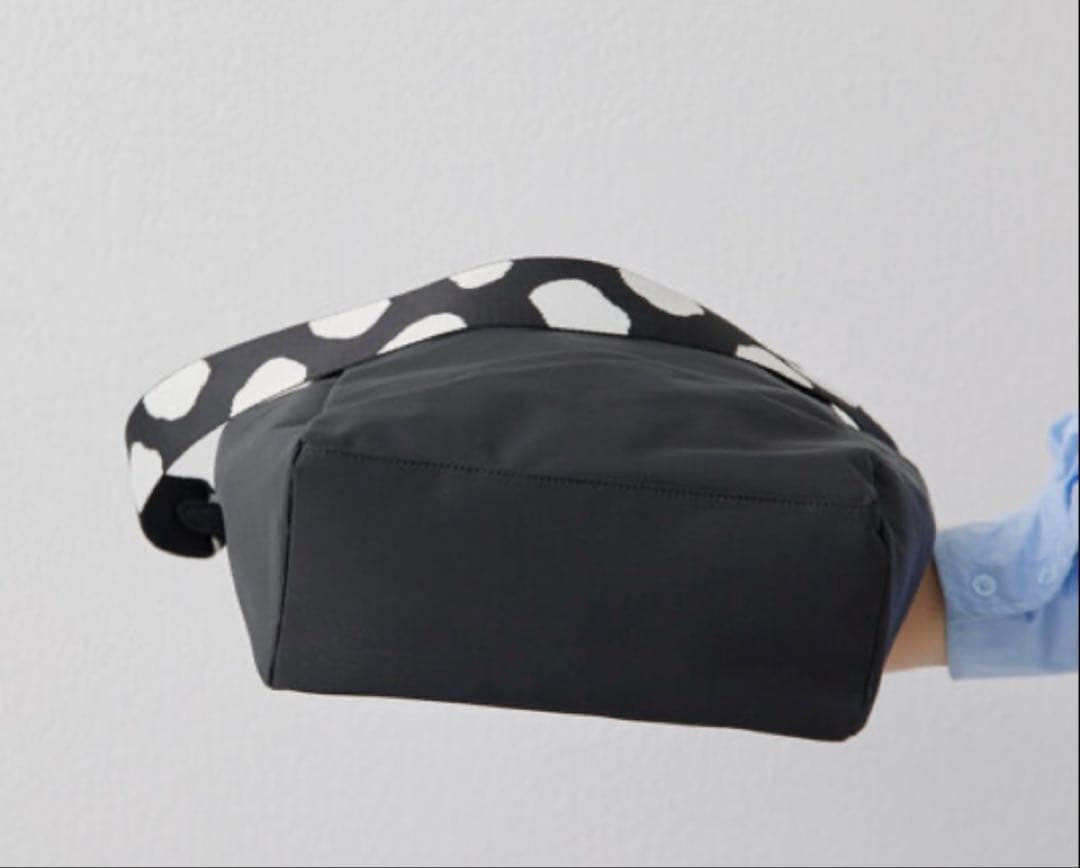 ear PAPILLONNER 柄ワイドテープリュック