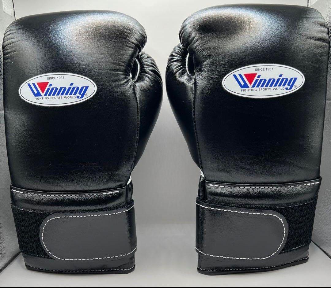 Winning グローブ 10オンス ブラック