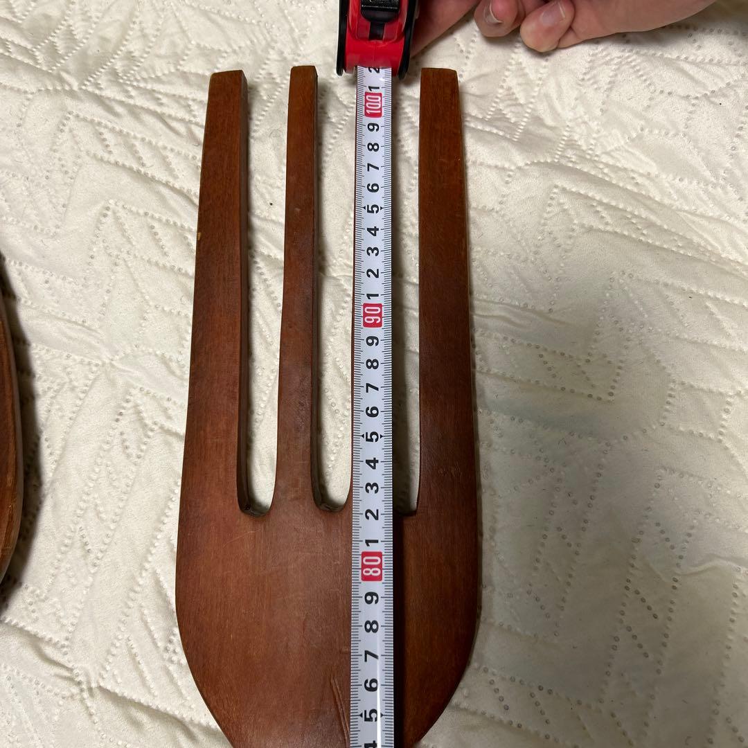 スマイル　木製の巨大なスプーンとフォーク　オブジェ　置物　インテリア