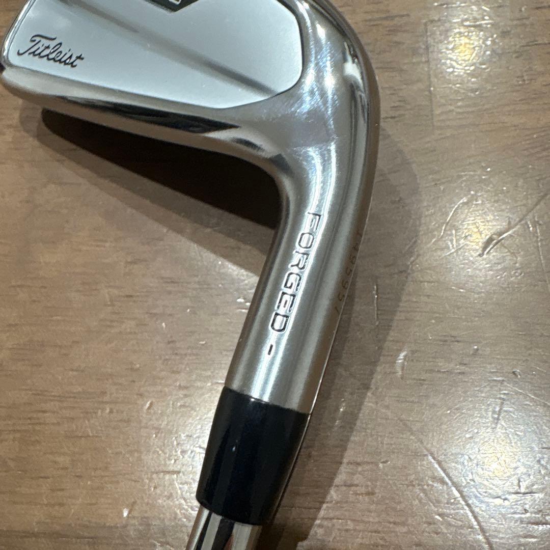 美品！タイトリストT200 LONG 2021