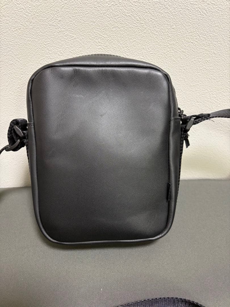 バッグ Supreme Leather Shoulder Bag Black