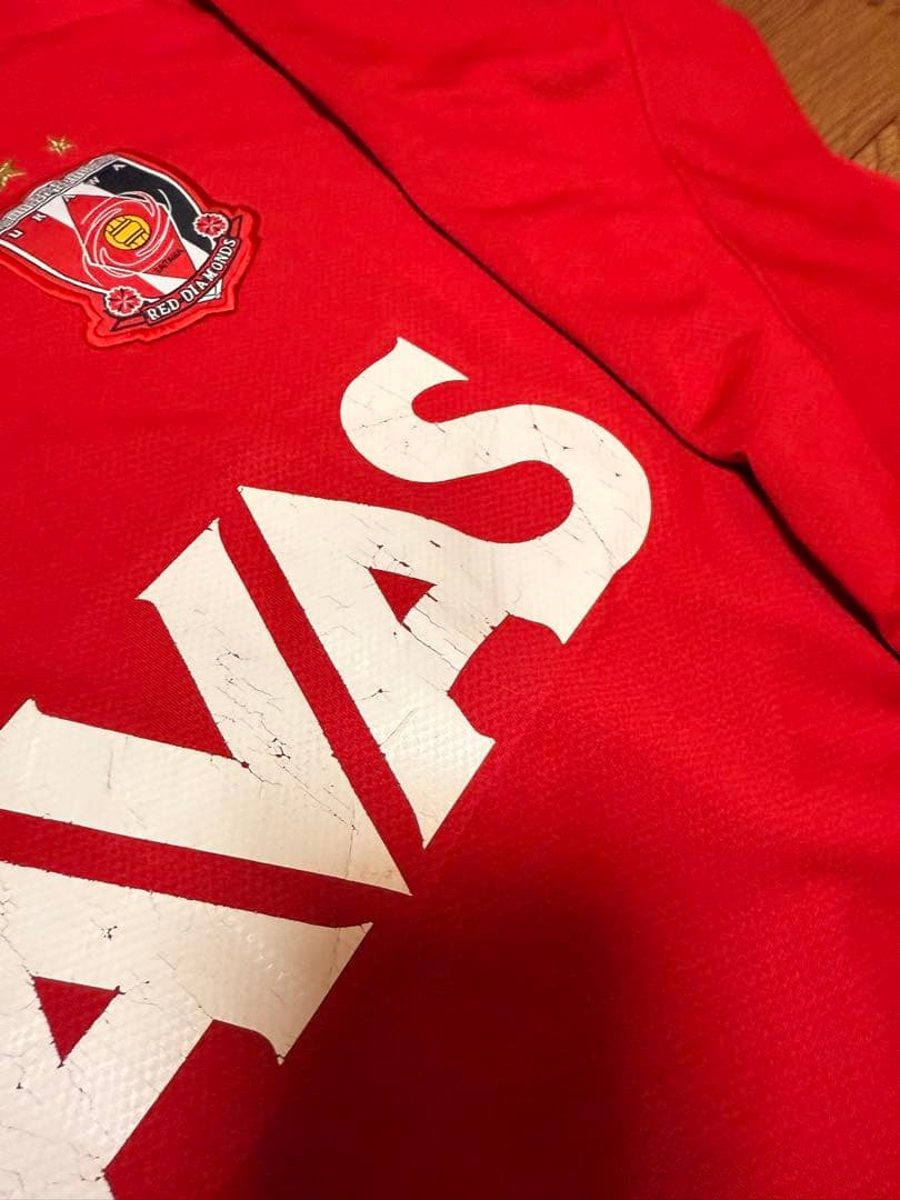 Nike レッズ Vネックシャツ