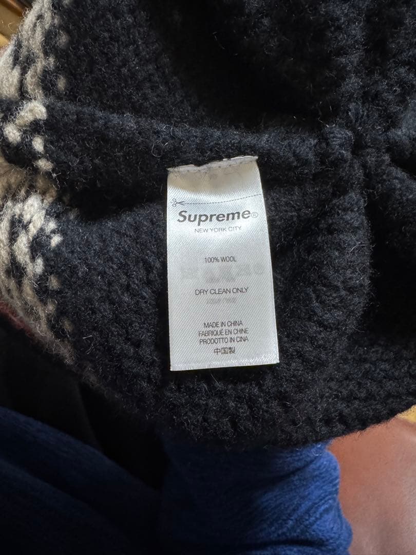 supreme タッセル ビーニー