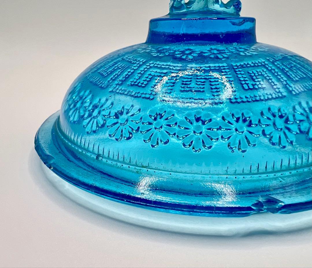 型ガラス蓋物 菓子器 キャンディポット ボンボニエール ウランガラス