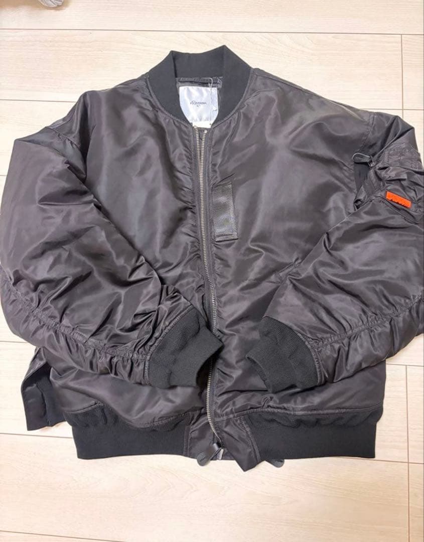 リルーム　reroom ジャンバー　MA-1