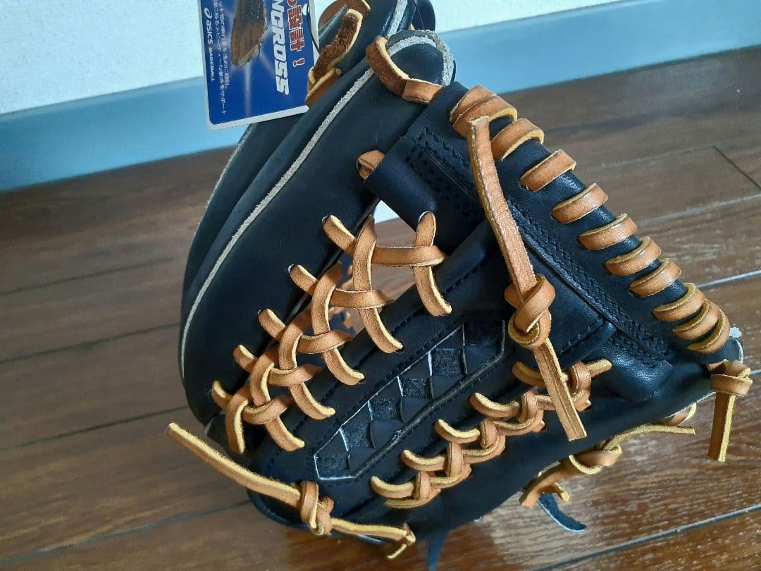 asics軟式オールラウンド用　 ブラック/ライトブラウン