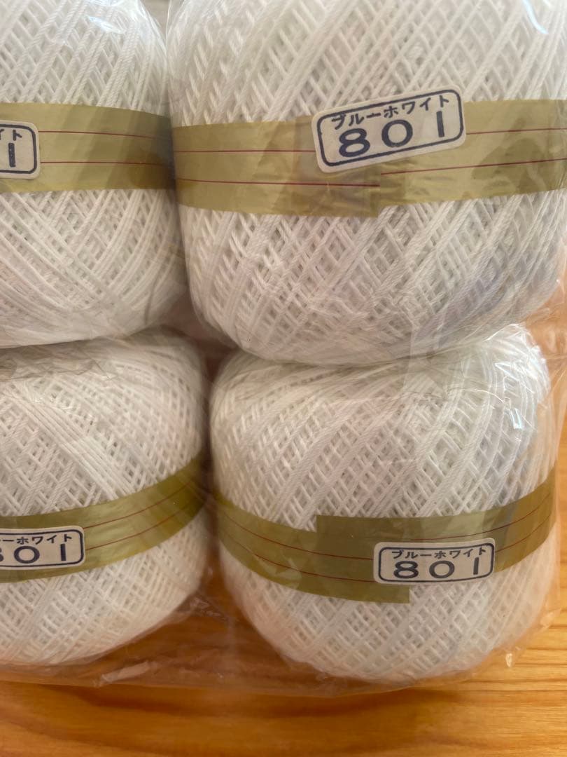 オリムパス エミーグランデレース糸50g ブルーホワイト　18玉