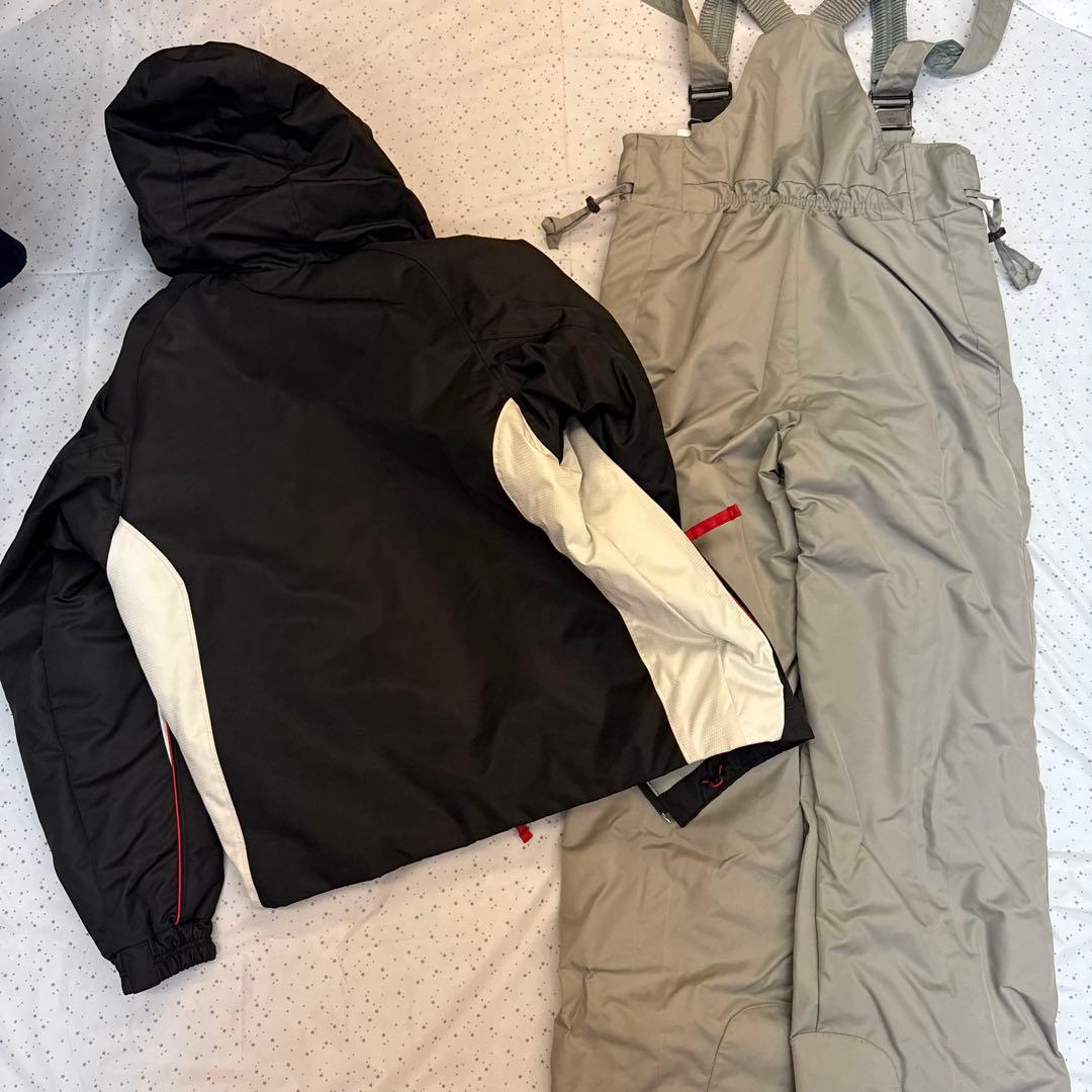 【新品未使用】phenix スキーウェア ジャケットとオーバーオール 150