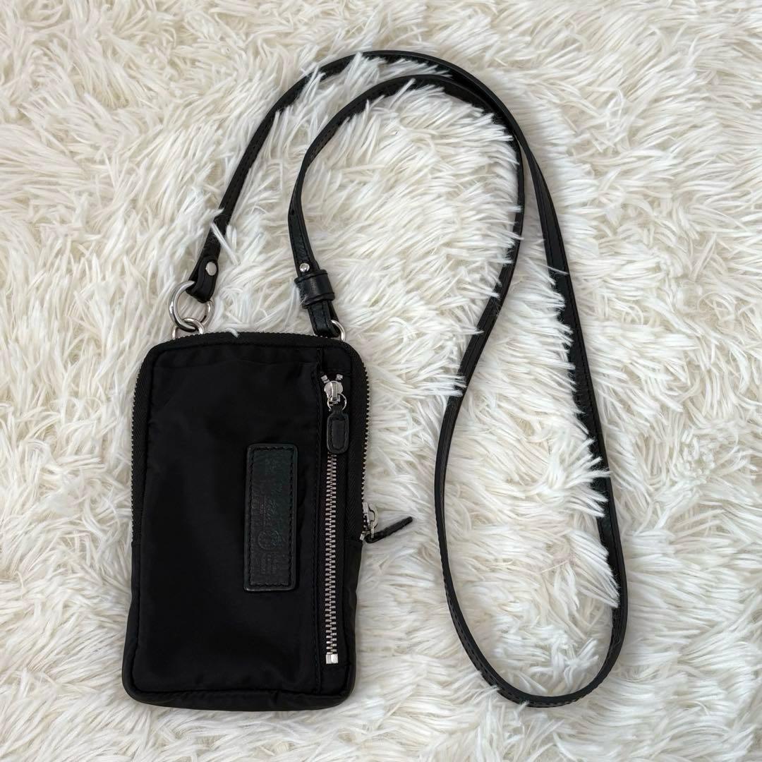 ナム美品　Felisi フェリージ　ミニショルダーバッグ　スマホショルダー