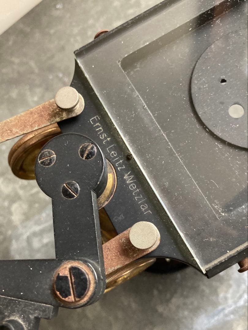 顕微鏡　台　Ernst Leitz Wetzlar /エルンストライツウェツラー