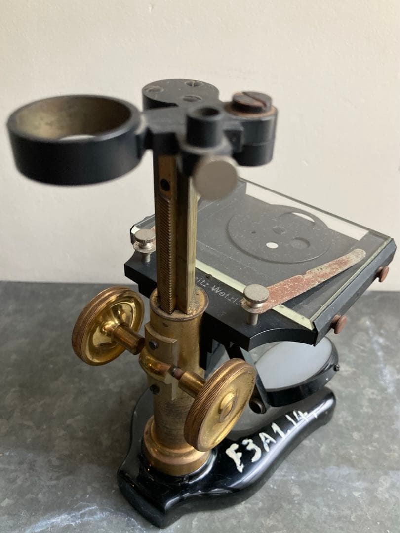 顕微鏡　台　Ernst Leitz Wetzlar /エルンストライツウェツラー