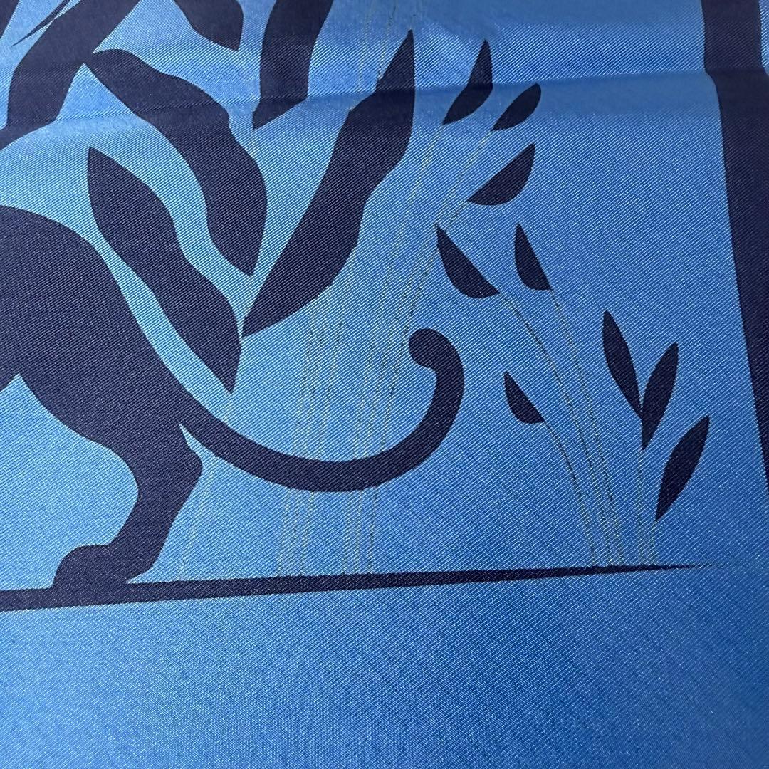 NR/9.27/8 カルティエ　シルクスカーフ