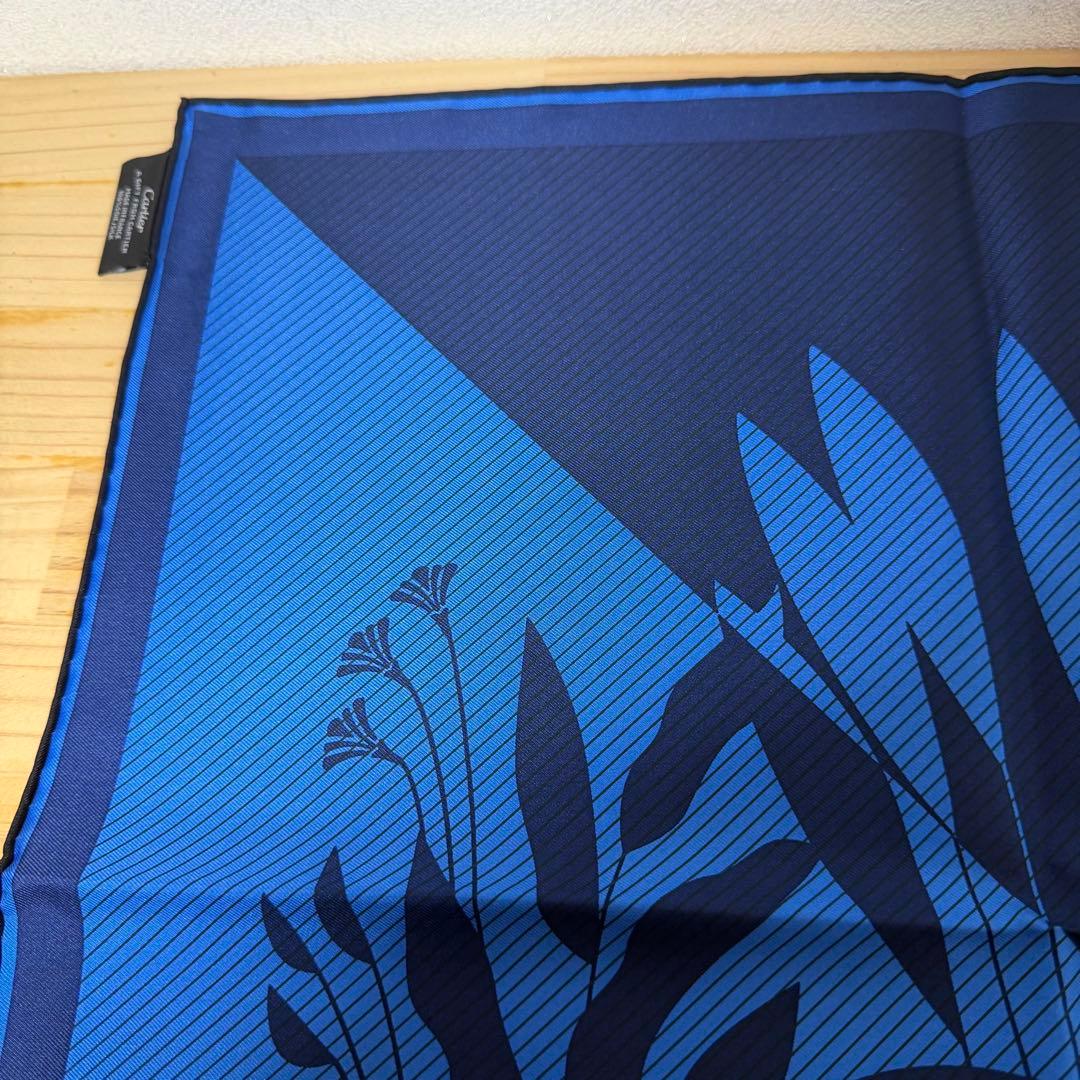 NR/9.27/8 カルティエ　シルクスカーフ