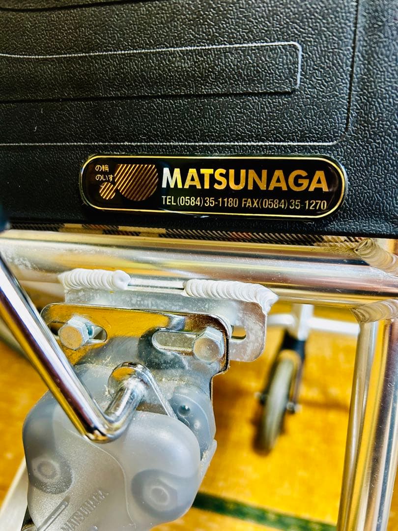 アルミ製折りたたみ介助用車椅子 チェック柄