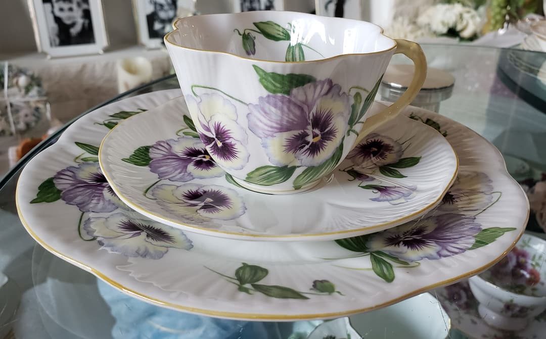 シェリー D パンジー トリオ カップ プレート アンティーク ✩