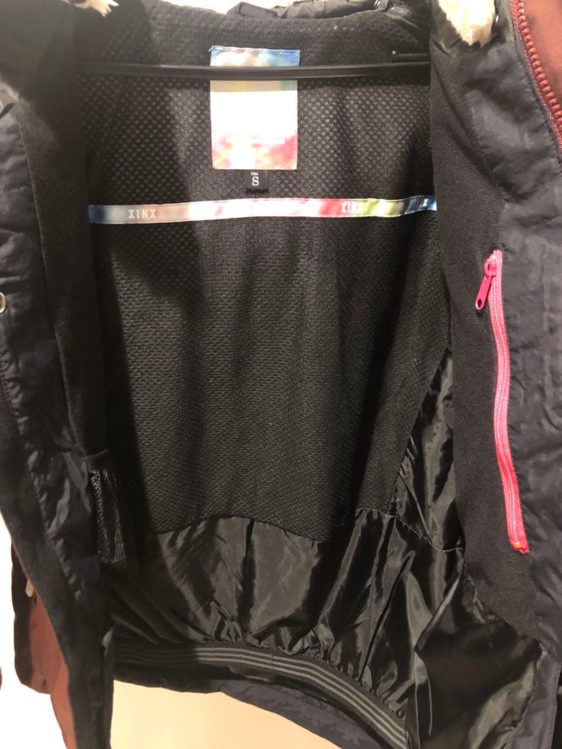 【新品未使用】赤茶色 フード付きジャケット Sサイズ