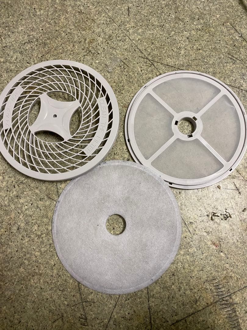 なつみ　美品　SUNRUCK 小型衣類乾燥機 SR-ASMN206-W