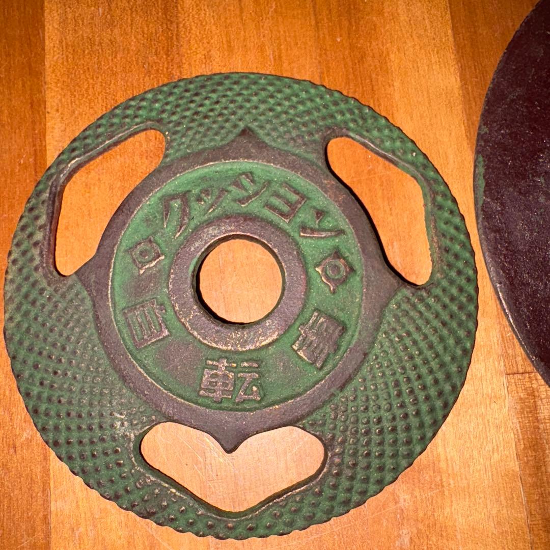 。レトロ鉄製クッシヨン自転車と書いた灰皿D1