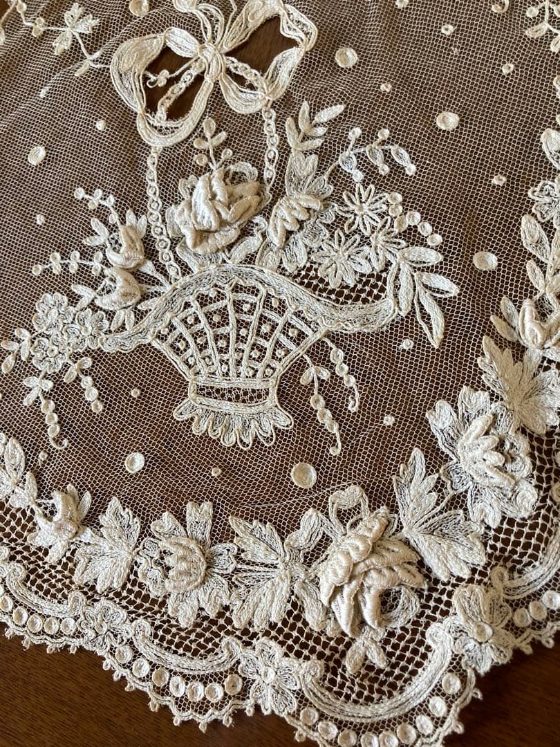 フランスアンティーク立体の花びら チュールレース ウエディング用 花かご&リース