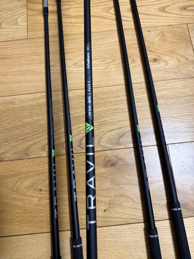 スリクソン ZXi7 TRAVIL 95 S ♯6〜PW