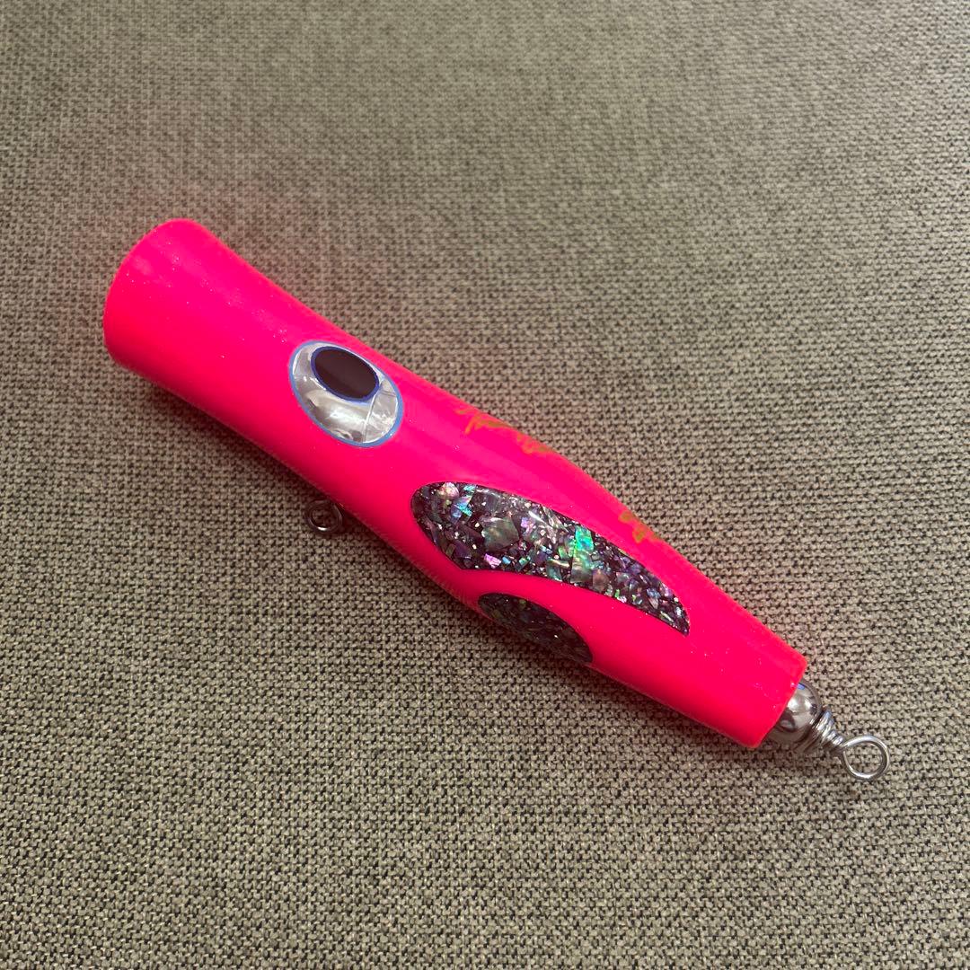 貝田ルアー　トランペット　カーヴィー