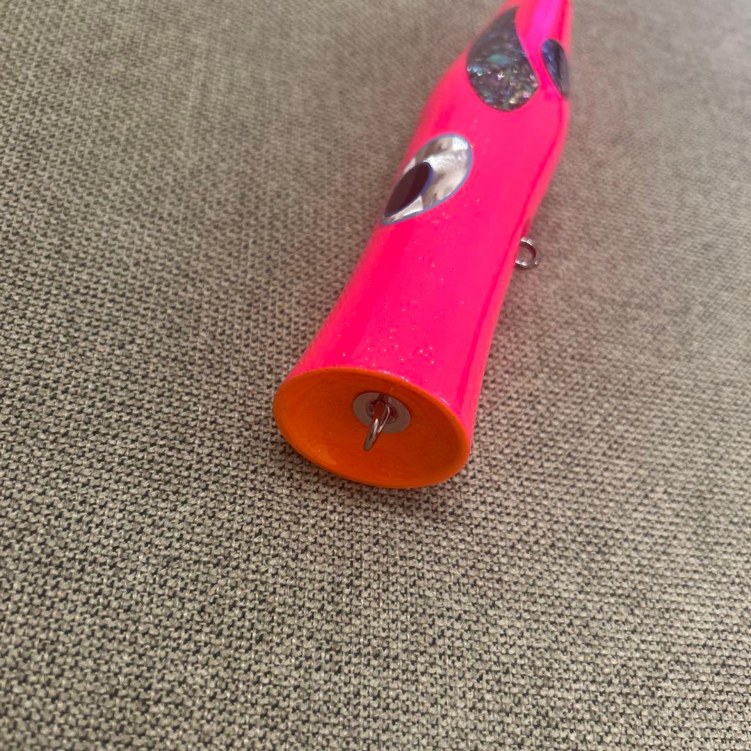 貝田ルアー　トランペット　カーヴィー