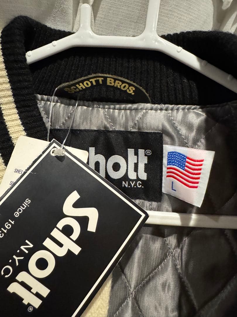 Schott スタジャン Lサイズ インディアンヘッド刺繍　未使用　ショット