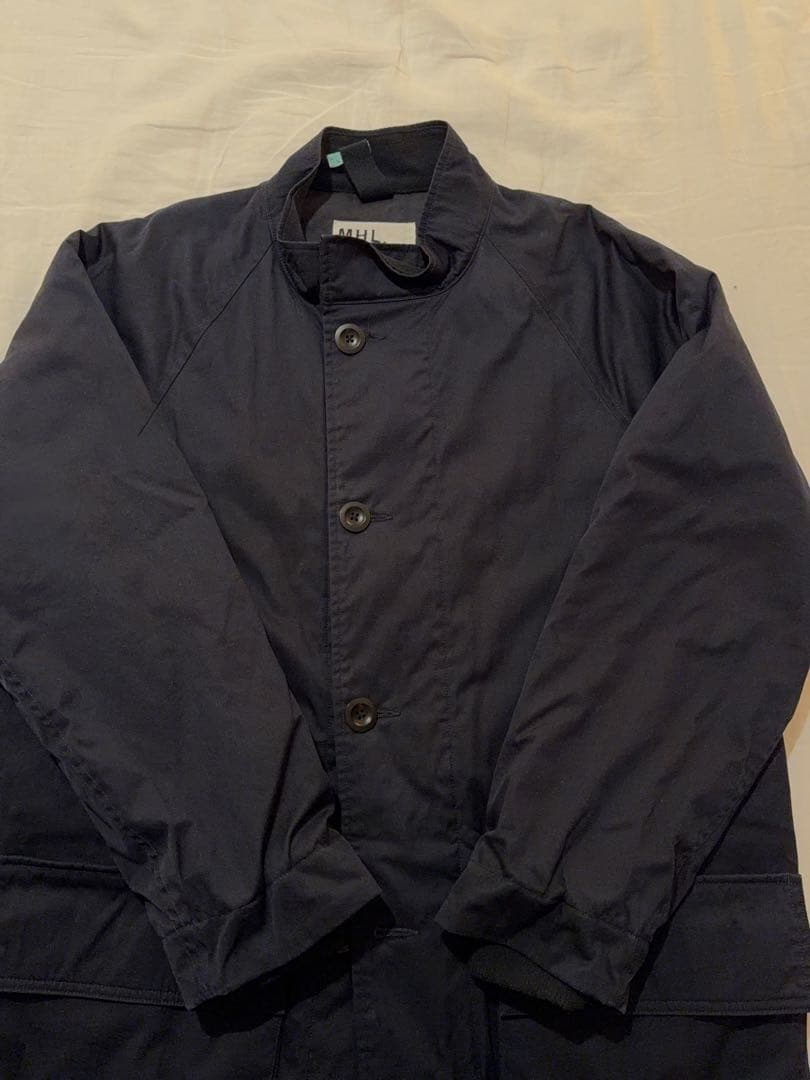 【値下げ中！早い者勝ち】【美品】MHL. ステンカラーコート NAVY