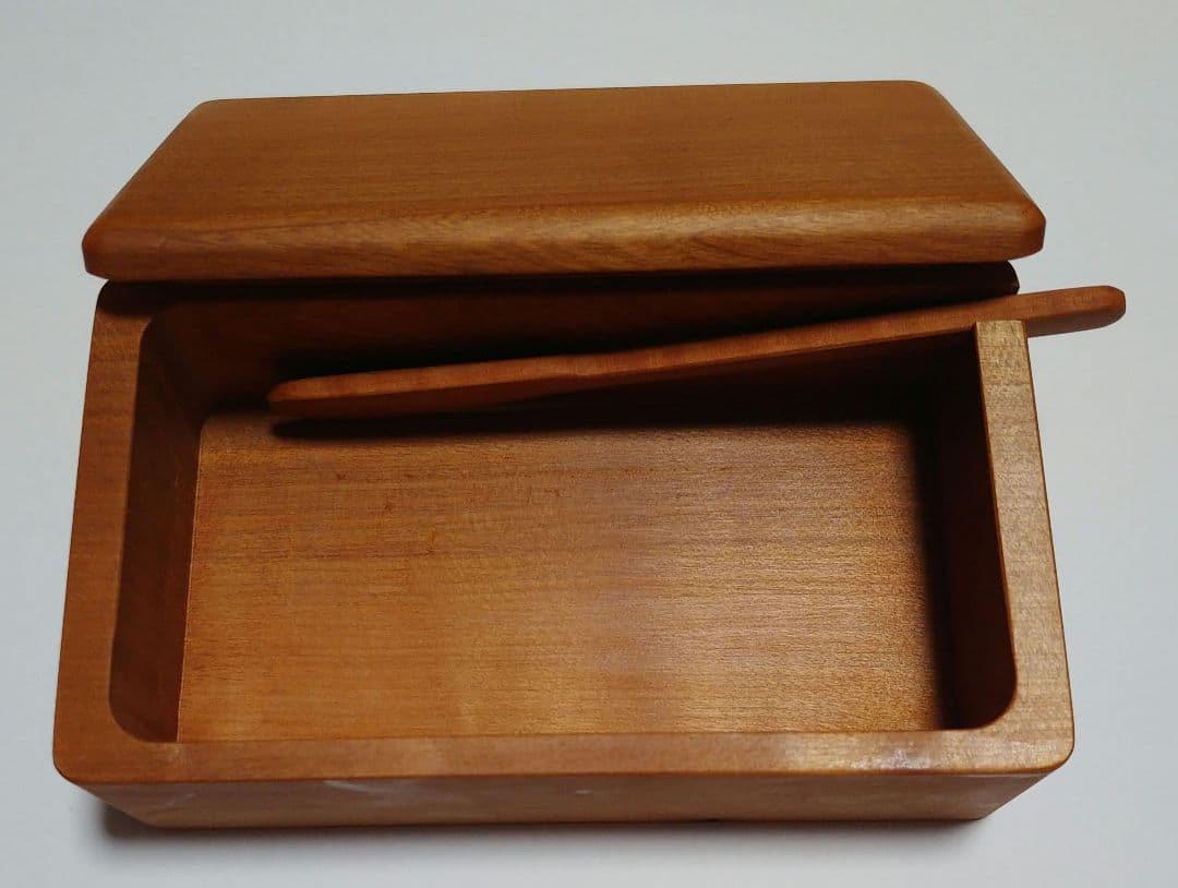 【kotatsu】三谷龍二さん 山桜 バターケース 未使用品