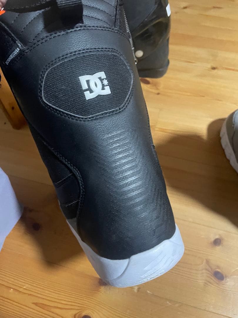 美品 DC スノーボードブーツ SCOUT 2021 BOA 28