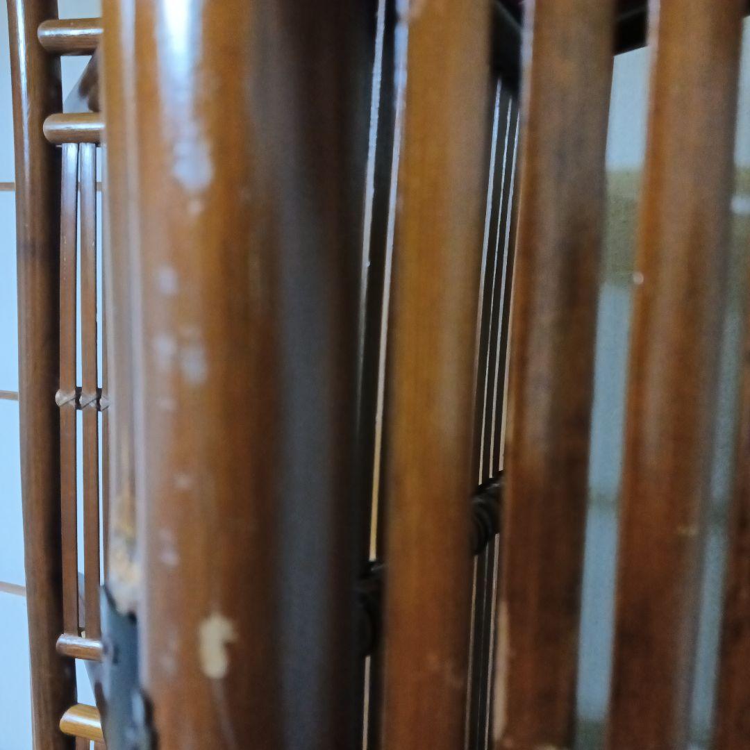 木製ブラウンシェルフ